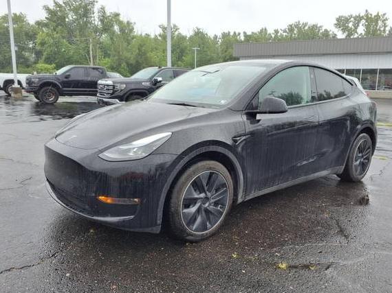 TESLA MODEL Y 2024 7SAYGDEE3RF004085 image